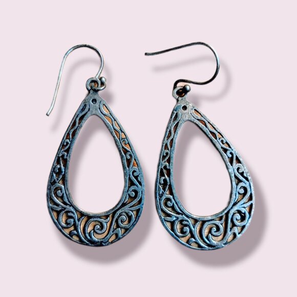 Vintage Handmade teardrop earrings - Picture 1 of 1